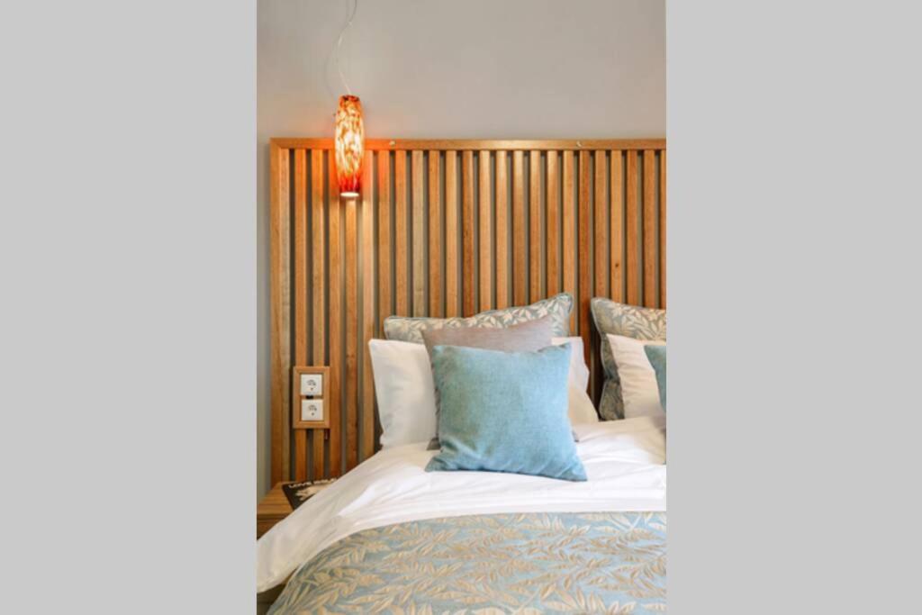 Ksquared, Nilie Hospitality Mgmt Apartment Солун Екстериор снимка